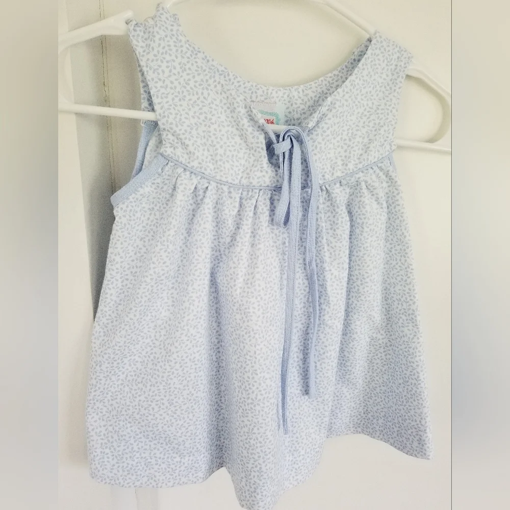 Red Beans Top and Shorts Set - Sizes 4 and 3 - Picture 1 of 6